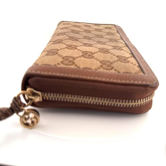 Gucci GG Supreme Canvas Zip-Around Wallet – Brown - Picture 2 of 6